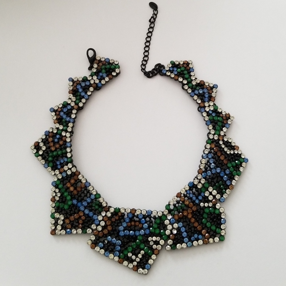 Statement necklace